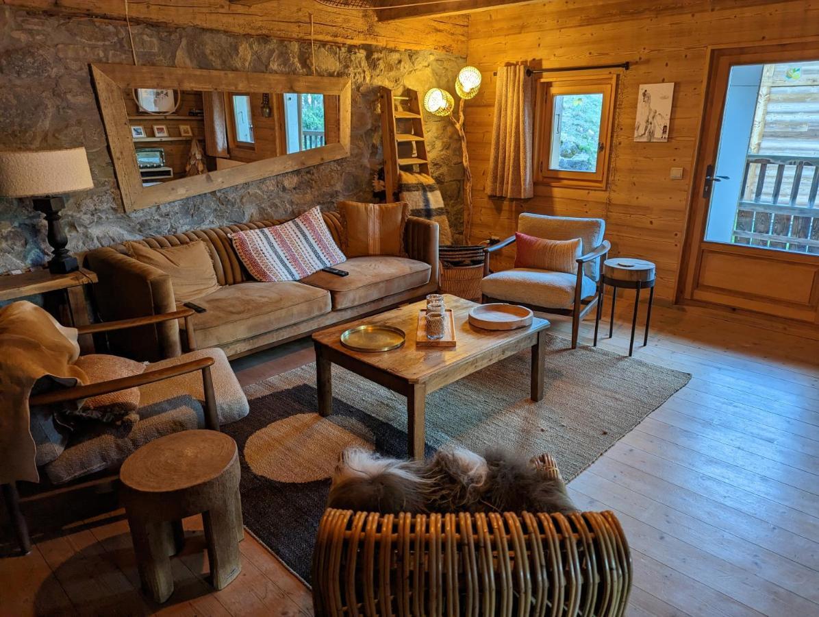 Bas De Chalet Au Coeur Des Aravis, Entre Lac Et Montagne Saint-Jean-de-Sixt Extérieur photo